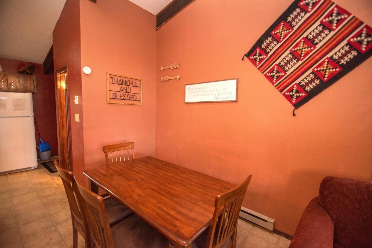 Huge Ruidoso Retreat With Game Room, Pool, 2 Balconies, 2 Kitchens - Sleeps 17! Zewnętrze zdjęcie